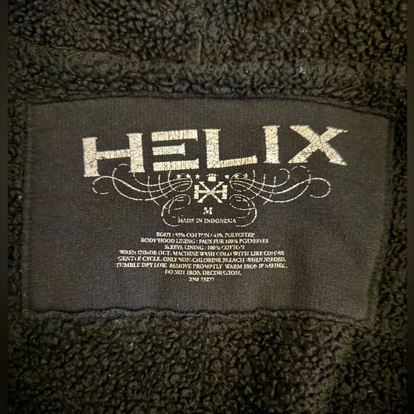 Y2K ZIP UP!! - Picture 3 of 3